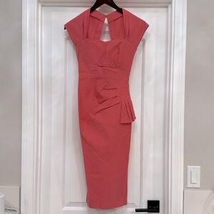 Women’s Stop Staring Body Con Dress. Size 6. Coral
